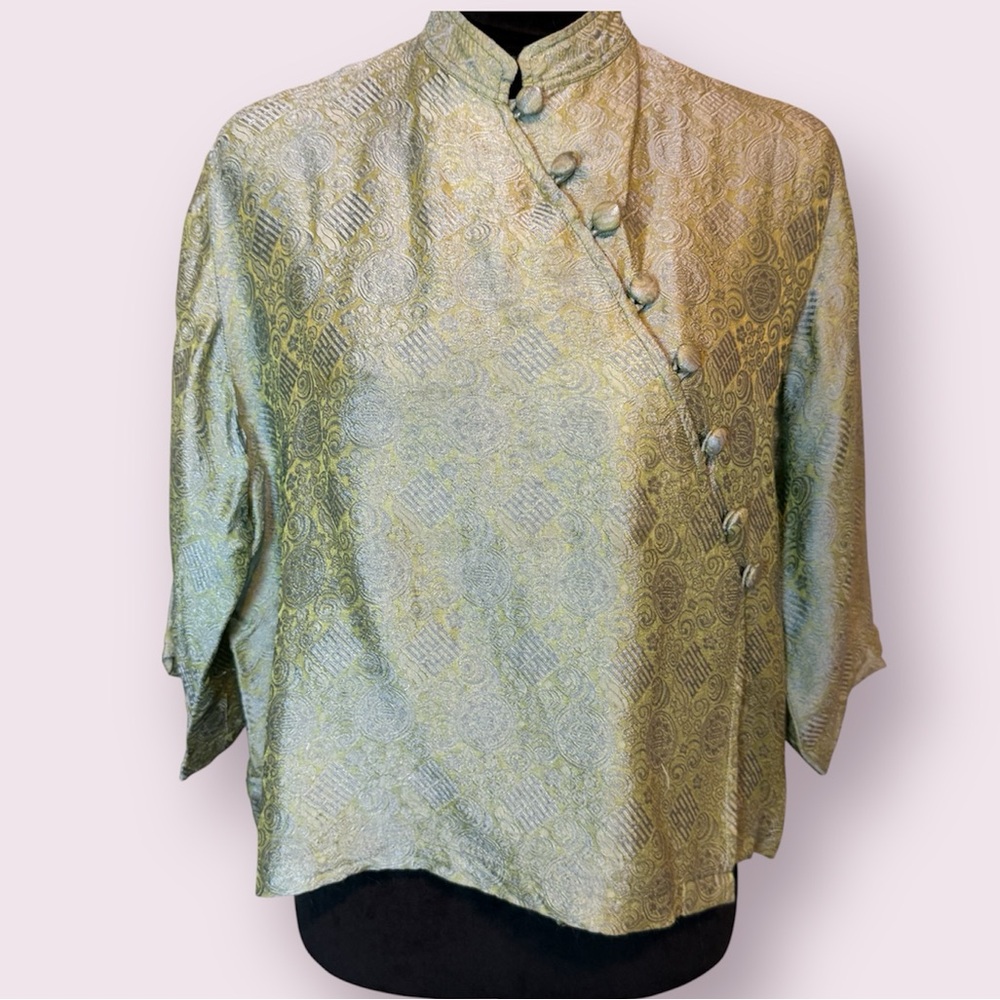 Vintage Norm Thompson Asian Inspired Top Diagonal Button Up 100% Silk Medium